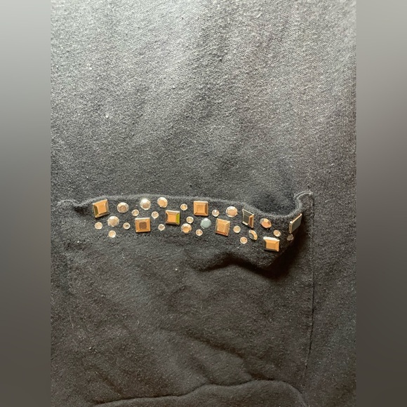 ✨2 For $6 Y2K PINK Studded Sweater Size M #C1 - Picture 6 of 10